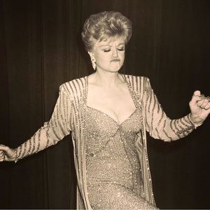 Meet your Posher, Becca